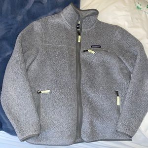 Grey Patagonia fleece